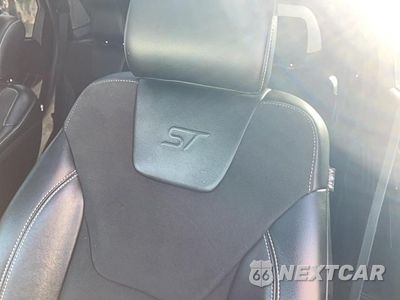 Zdjęcie 12 z 14 samochodu: 2019 FORD EDGE ST VIN:2FMPK4AP2KBB95737 - miniatura