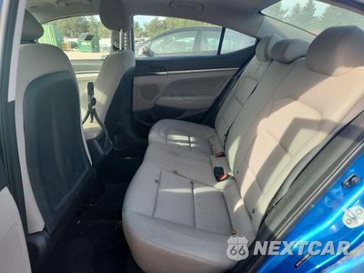 Zdjęcie 10 z 12 samochodu: 2017 HYUNDAI ELANTRA SE VIN:5NPD84LF7HH006622 - miniatura