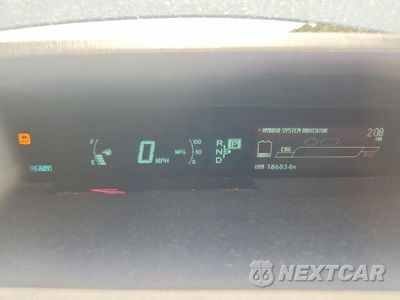 Zdjęcie 9 z 13 samochodu: 2013 TOYOTA PRIUS THREE VIN:JTDKN3DU9D5678120 - miniatura