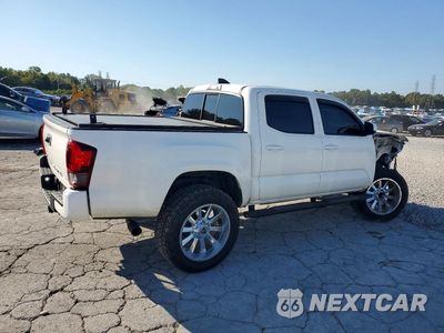 Trzecie zdjęcie samochodu z tyłu: 2023 TOYOTA TACOMA SR V6 VIN:3TYCZ5AN5PT162518 - miniatura