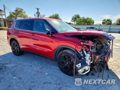 Czwarte zdjęcie samochodu z boku: 2023 MITSUBISHI OUTLANDER SE VIN:JA4J3UA80PZ050405 - miniatura