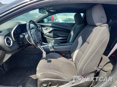Zdjęcie 7 z 12 samochodu: 2017 CHEVROLET CAMARO LT VIN:1G1FB1RS1H0214255 - miniatura