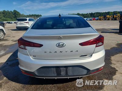 Zdjęcie 6 z 12 samochodu: 2019 HYUNDAI ELANTRA SE VIN:5NPD74LF7KH427184 - miniatura