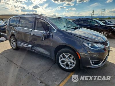 Czwarte zdjęcie samochodu z boku: 2019 CHRYSLER PACIFICA TOURING L PLUS VIN:2C4RC1EG2KR506397 - miniatura