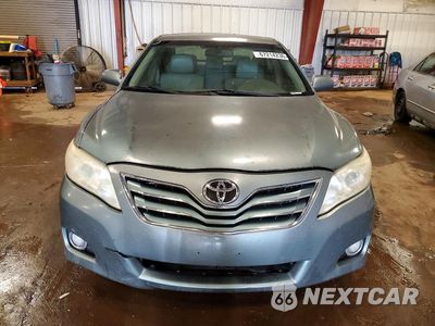 Piąte zdjęcie samochodu w środku: 2011 TOYOTA CAMRY XLE V6 VIN:4T1BK3EK4BU610005 - miniatura