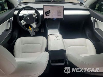 Zdjęcie 8 z 12 samochodu: 2022 TESLA MODEL Y VIN:7SAYGDEF2NF405775 - miniatura