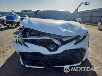 Piąte zdjęcie samochodu w środku: 2020 TOYOTA CAMRY LE VIN:4T1C11AK5LU922790 - miniatura