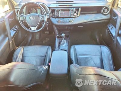 Zdjęcie 8 z 13 samochodu: 2016 TOYOTA RAV4 XLE VIN:JTMRFREV8GD186940 - miniatura