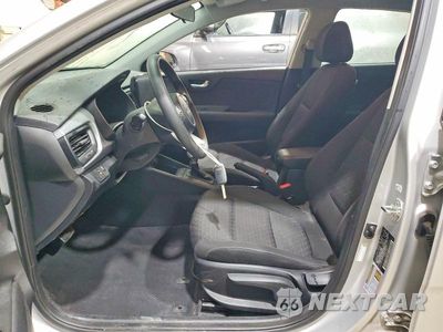 Zdjęcie 7 z 12 samochodu: 2023 KIA RIO S VIN:3KPA24AD8PE620233 - miniatura