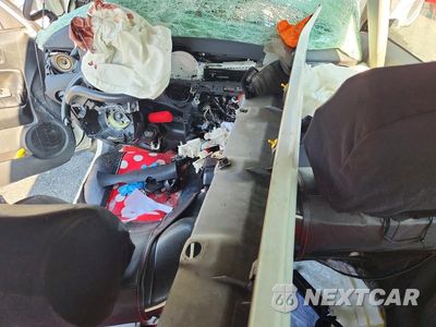 Zdjęcie 8 z 12 samochodu: 2006 SCION XB BASE VIN:JTLKT324564042610 - miniatura
