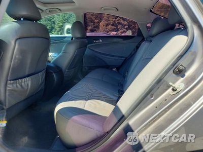 Zdjęcie 10 z 12 samochodu: 2012 HYUNDAI SONATA SE VIN:5NPEC4AC1CH399361 - miniatura