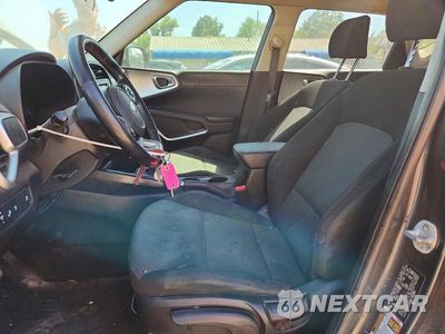 Zdjęcie 7 z 13 samochodu: 2020 KIA SOUL X-LINE VIN:KNDJ23AU6L7003661 - miniatura