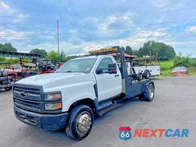 Drugie zdjęcie samochodu z przodu: 2019 CHEVROLET SILVERADO MEDIUM DUTY VIN:1HTKHPVH7KH863006 - miniatura