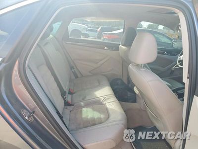 Zdjęcie 10 z 12 samochodu: 2012 VOLKSWAGEN PASSAT SEL VIN:1VWCH7A32CC110202 - miniatura
