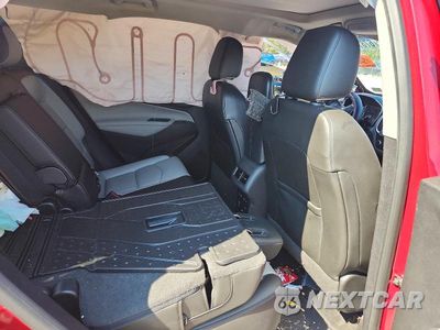 Zdjęcie 11 z 13 samochodu: 2018 CHEVROLET EQUINOX PREMIER VIN:2GNAXWEX7J6144055 - miniatura