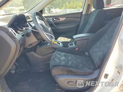Zdjęcie 7 z 14 samochodu: 2015 NISSAN ROGUE S VIN:5N1AT2MV9FC867090 - miniatura