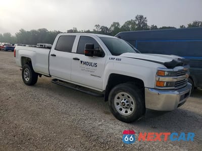 Czwarte zdjęcie samochodu z boku: 2018 CHEVROLET SILVERADO K3500 VIN:1GC4KYCG3JF198770 - miniatura