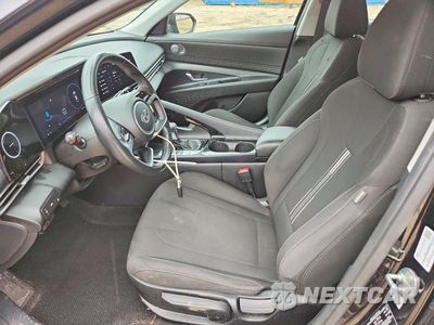 Zdjęcie 7 z 13 samochodu: 2023 HYUNDAI ELANTRA SEL VIN:5NPLS4AG6PH106041 - miniatura