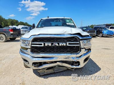 Piąte zdjęcie samochodu w środku: 2024 RAM 2500 TRADESMAN VIN:3C6UR5CL5RG194342 - miniatura