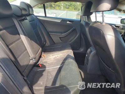 Zdjęcie 10 z 12 samochodu: 2015 VOLKSWAGEN JETTA SE VIN:3VWD17AJ7FM418220 - miniatura