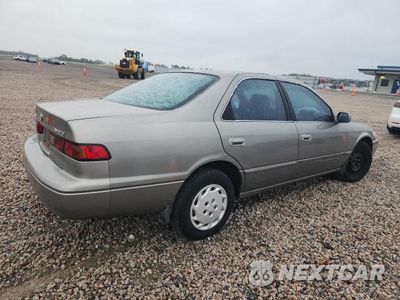 Trzecie zdjęcie samochodu z tyłu: 1998 TOYOTA CAMRY LE VIN:4T1BG22K4WU273115 - miniatura