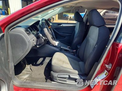 Zdjęcie 7 z 12 samochodu: 2017 VOLKSWAGEN JETTA S VIN:3VW2B7AJ1HM247410 - miniatura