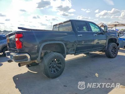 Trzecie zdjęcie samochodu z tyłu: 2021 CHEVROLET SILVERADO K2500 HEAVY DUTY LTZ VIN:1GC4YPEY6MF291401 - miniatura
