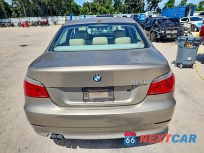 Zdjęcie 6 z 12 samochodu: 2010 BMW 528 I VIN:WBANU5C56AC365472 - miniatura