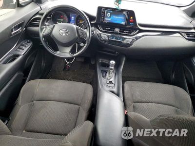 Zdjęcie 8 z 12 samochodu: 2018 TOYOTA C-HR XLE PREMIUM VIN:JTNKHMBX3J1003355 - miniatura
