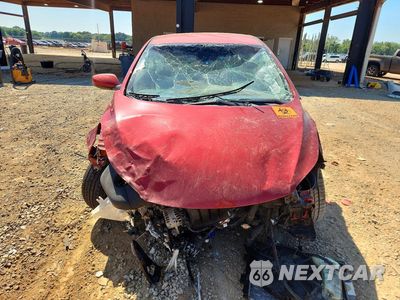 Piąte zdjęcie samochodu w środku: 2011 HYUNDAI ELANTRA GLS VIN:KMHDH4AE8BU110247 - miniatura