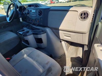 Zdjęcie 8 z 13 samochodu: 2014 FORD ECONOLINE E150 VAN VIN:1FTNE1EW4EDA86908 - miniatura