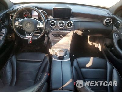 Zdjęcie 8 z 12 samochodu: 2016 MERCEDES-BENZ C 300 VIN:55SWF4JB8GU161867 - miniatura