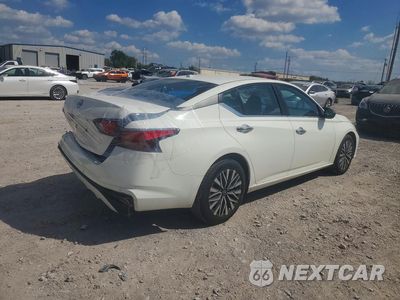 Trzecie zdjęcie samochodu z tyłu: 2025 NISSAN ALTIMA SV VIN:1N4BL4DV3SN353616 - miniatura
