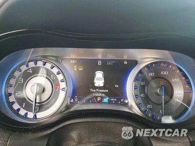 Zdjęcie 9 z 13 samochodu: 2015 CHRYSLER 300 C RWD VIN:2C3CCAGG0FH756904 - miniatura