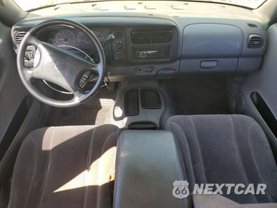 Zdjęcie 8 z 13 samochodu: 2000 DODGE DAKOTA QUAD VIN:1B7GL2ANXYS663670 - miniatura