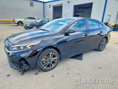 2023 KIA FORTE LXS 3KPF24AD3PE655946 - główne zdjęcie licytacji z USA - miniatura