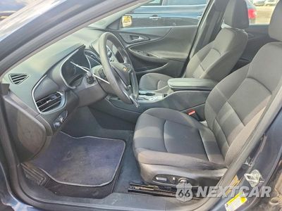 Zdjęcie 7 z 12 samochodu: 2019 CHEVROLET MALIBU LT VIN:1G1ZD5ST8KF116698 - miniatura