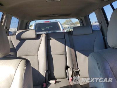 Zdjęcie 10 z 14 samochodu: 2005 TOYOTA HIGHLANDER LIMITED VIN:JTEDP21AX50084377 - miniatura