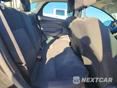 Zdjęcie 10 z 12 samochodu: 2018 FORD FOCUS S VIN:1FADP3E2XJL243152 - miniatura