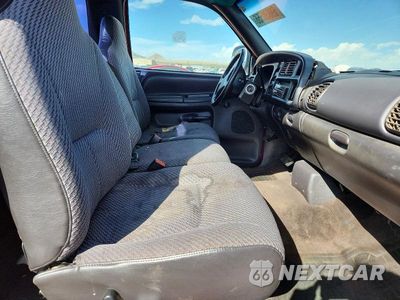 Zdjęcie 10 z 12 samochodu: 2000 DODGE RAM 1500 VIN:1B7HC16X4YS627918 - miniatura