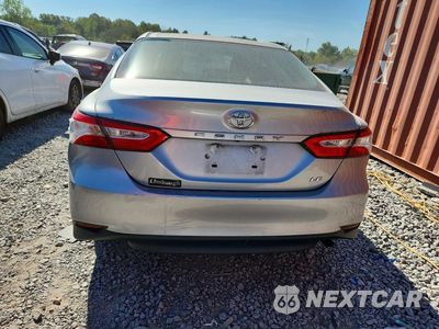 Zdjęcie 6 z 12 samochodu: 2018 TOYOTA CAMRY LE VIN:4T1B11HK6JU645808 - miniatura