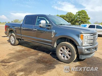 Czwarte zdjęcie samochodu z boku: 2017 FORD F250 SUPER DUTY VIN:1FT7W2BT8HEF10305 - miniatura