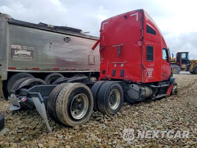 Trzecie zdjęcie samochodu z tyłu: 2023 KENWORTH T680 SEMI TRUCK VIN:1XKYD49X1PJ230153 - miniatura