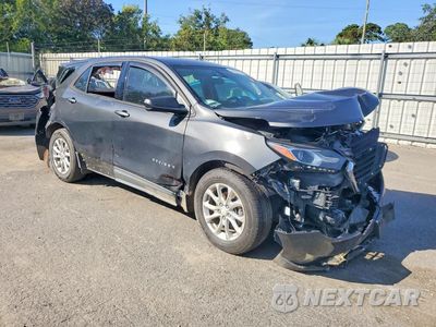 Czwarte zdjęcie samochodu z boku: 2019 CHEVROLET EQUINOX LS VIN:2GNAXHEV3K6127944 - miniatura
