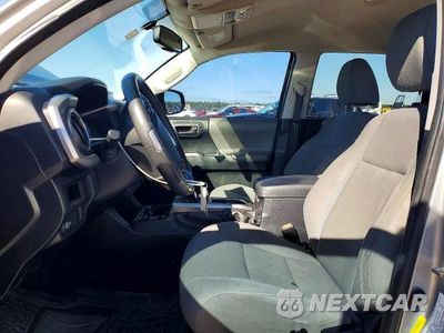 Zdjęcie 7 z 13 samochodu: 2017 TOYOTA TACOMA SR5 V6 VIN:5TFAZ5CN2HX040291 - miniatura