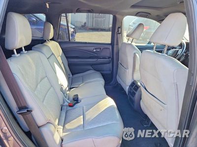 Zdjęcie 11 z 14 samochodu: 2020 HONDA PASSPORT EXL VIN:5FNYF8H53LB020393 - miniatura