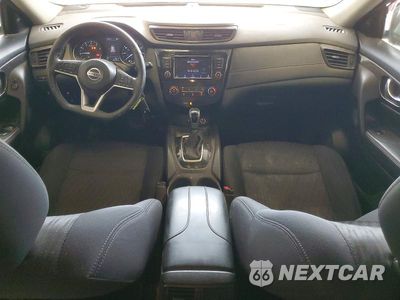 Zdjęcie 8 z 13 samochodu: 2019 NISSAN ROGUE S VIN:5N1AT2MT3KC808917 - miniatura