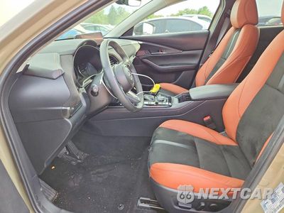 Zdjęcie 7 z 13 samochodu: 2024 MAZDA CX-30 CARBON TURBO VIN:3MVDMBXY7RM665922 - miniatura