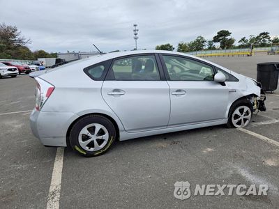 Trzecie zdjęcie samochodu z tyłu: 2012 TOYOTA PRIUS THREE VIN:JTDKN3DU6C5502947 - miniatura
