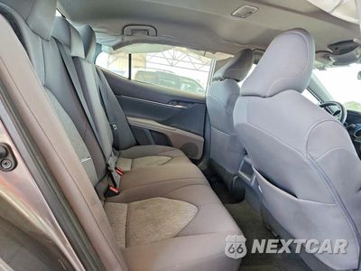 Zdjęcie 10 z 12 samochodu: 2022 TOYOTA CAMRY LE VIN:4T1C11AK7NU676425 - miniatura
